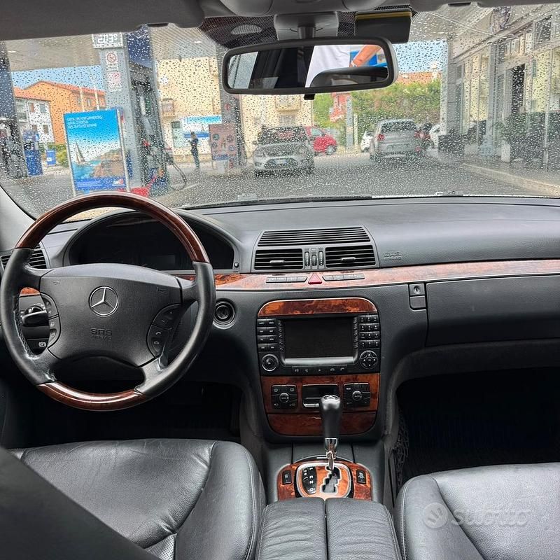 Usata Mercedes S320 204 CV (150 kW) 2005 Grigio Berlina