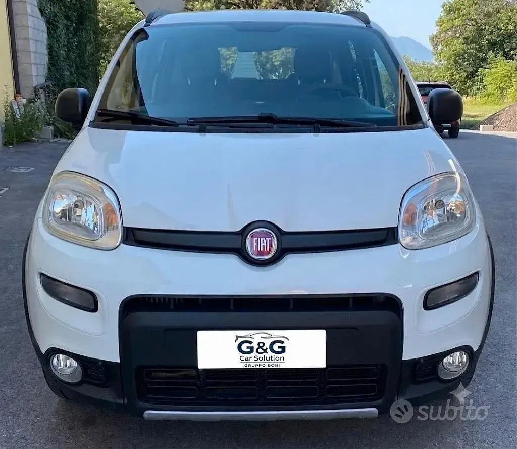 Usata Fiat Panda 4x4 S 85 CV (62 kW) 2017 Bianco Utilitaria