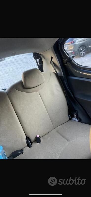 Usata Peugeot 107 68 CV (50 kW) 2007 Utilitaria