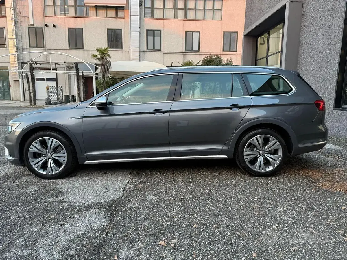 Occasion VW Passat Highline 239 ch (175 kW) 2017 Gris Break