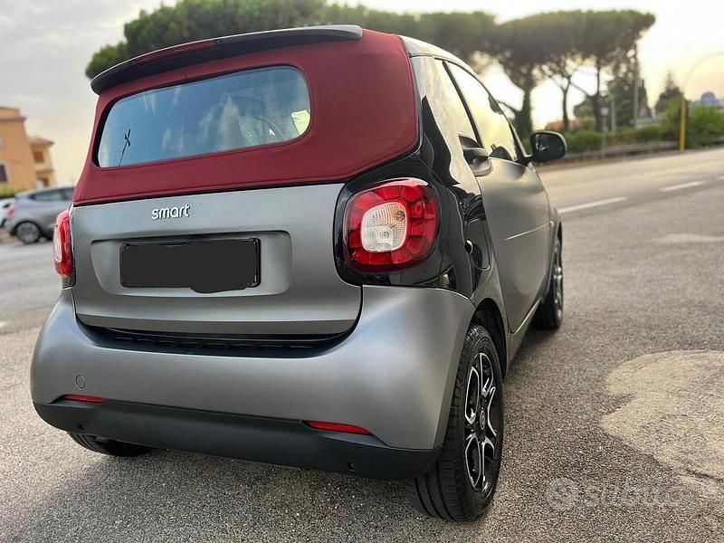Usata Smart ForTwo Cabrio Passion 90 CV (66 kW) 2019 Grigio Cabrio