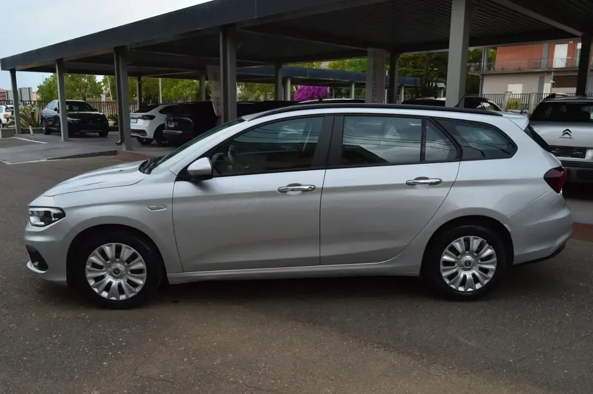 Usata Fiat Tipo Lounge 95 CV (69 kW) 2018 Grigio Station wagon