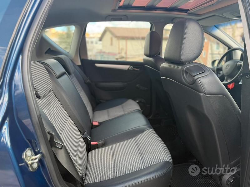 Usata Mercedes A180 2007 Blu Berlina