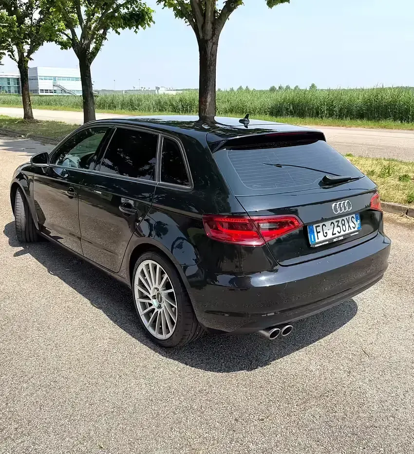 Usata Audi A3 Attraction 150 CV (110 kW) 2013 Nero Berlina