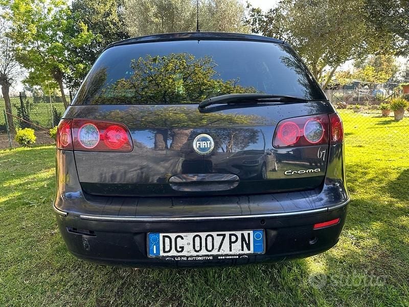 Usata Fiat Croma Emotion 2008 Blu Station wagon