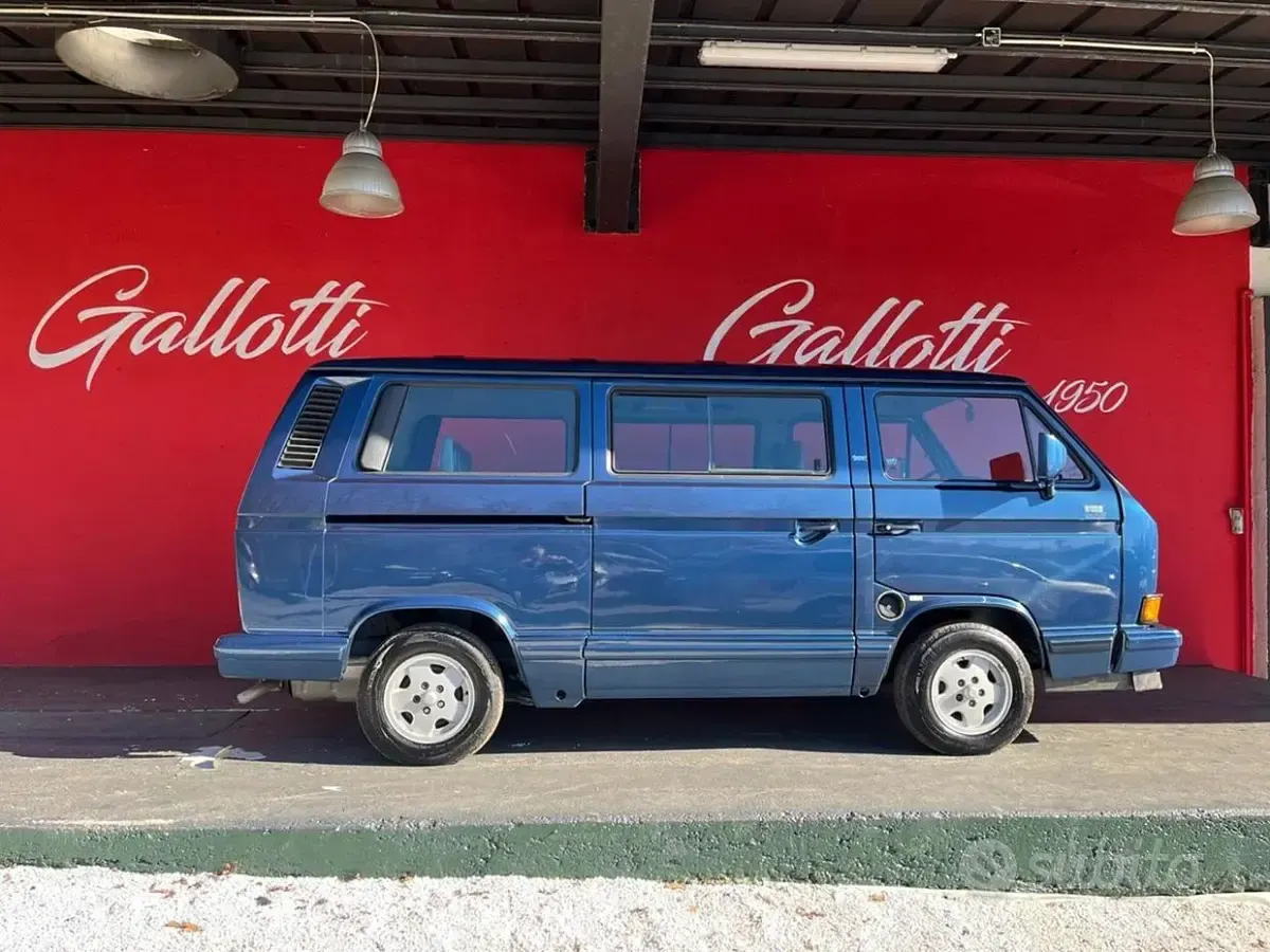 Usata VW Multivan 69 CV (50 kW) 1991 Bluazzurro Monovolume