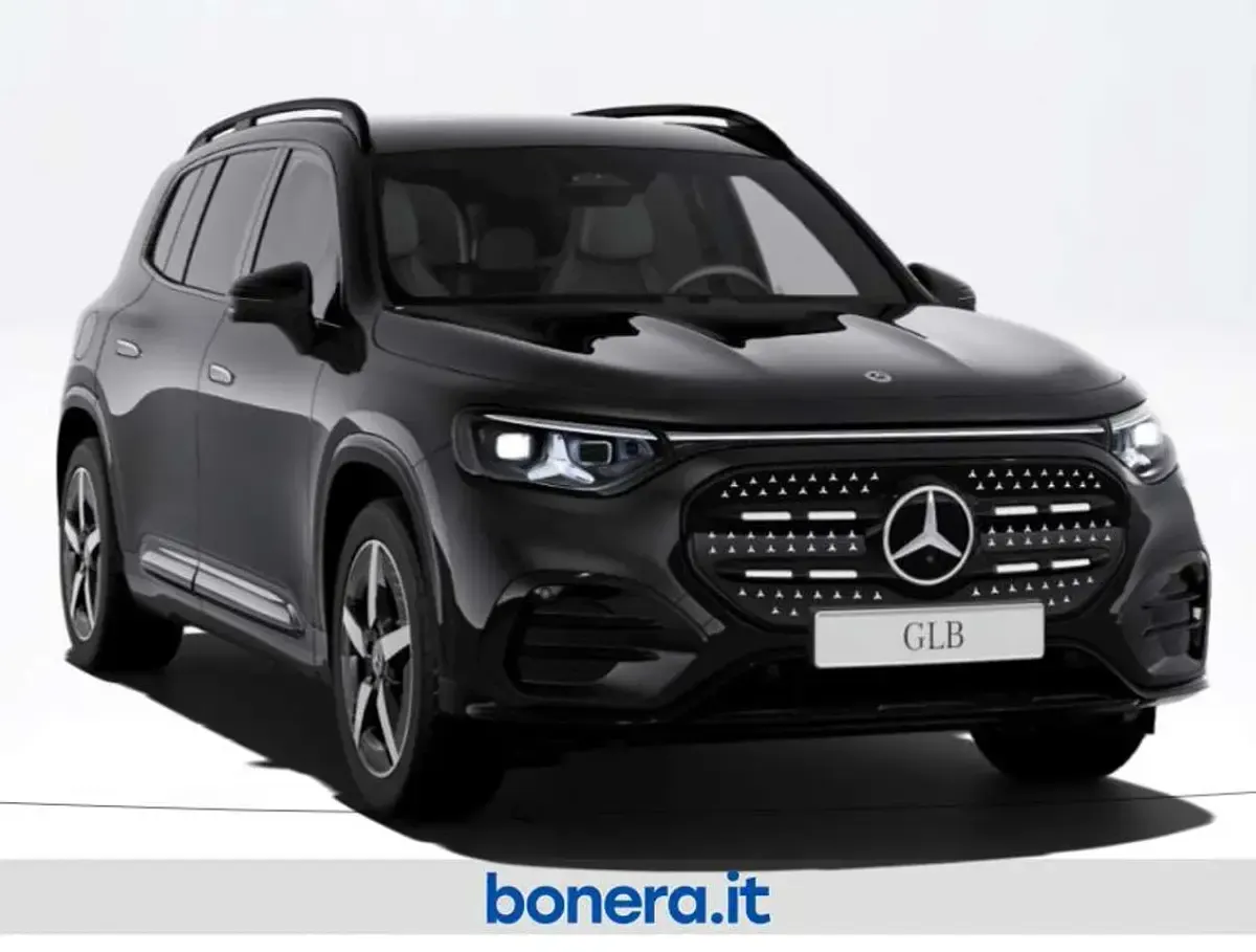 Nuova Mercedes GLB250 Premium Plus 200 kW (272 CV) 2026 Vernice nero cosmo SUV