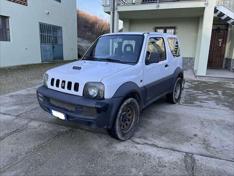 Usata Suzuki Jimny 86 CV (63 kW) 2006 SUV