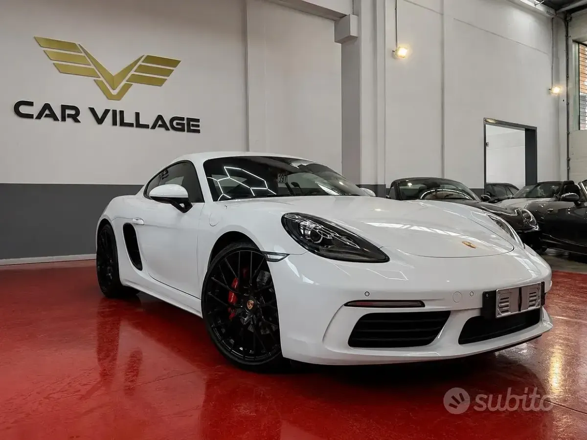 Usata Porsche 718 350 CV (257 kW) 2018 Bianco Coupé