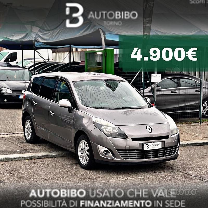 Grigio Usata 2011 Renault Scénic III Monovolume | 4900 € (Molto cara) - Immagine 1/4