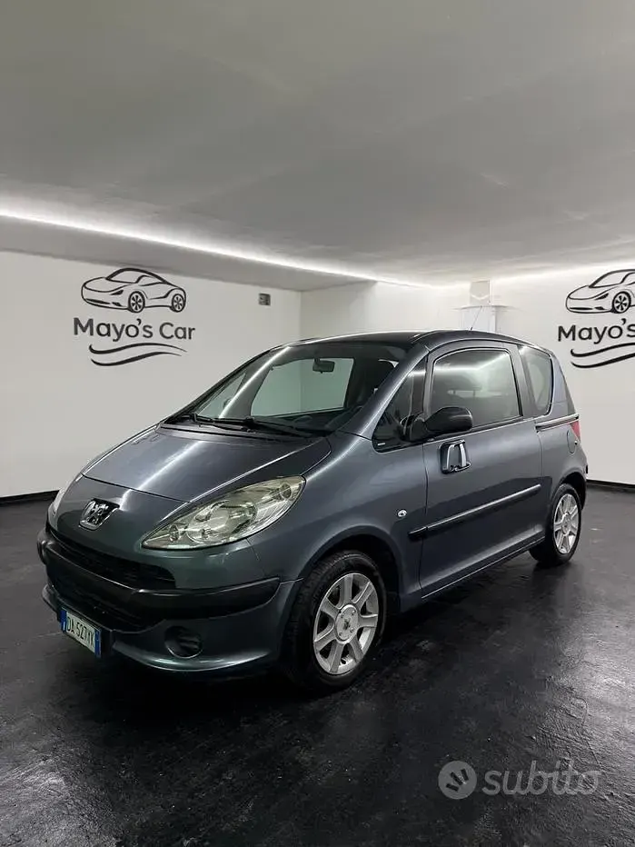 Usata Peugeot 1007 68 CV (50 kW) 2006 Bluazzurro Monovolume