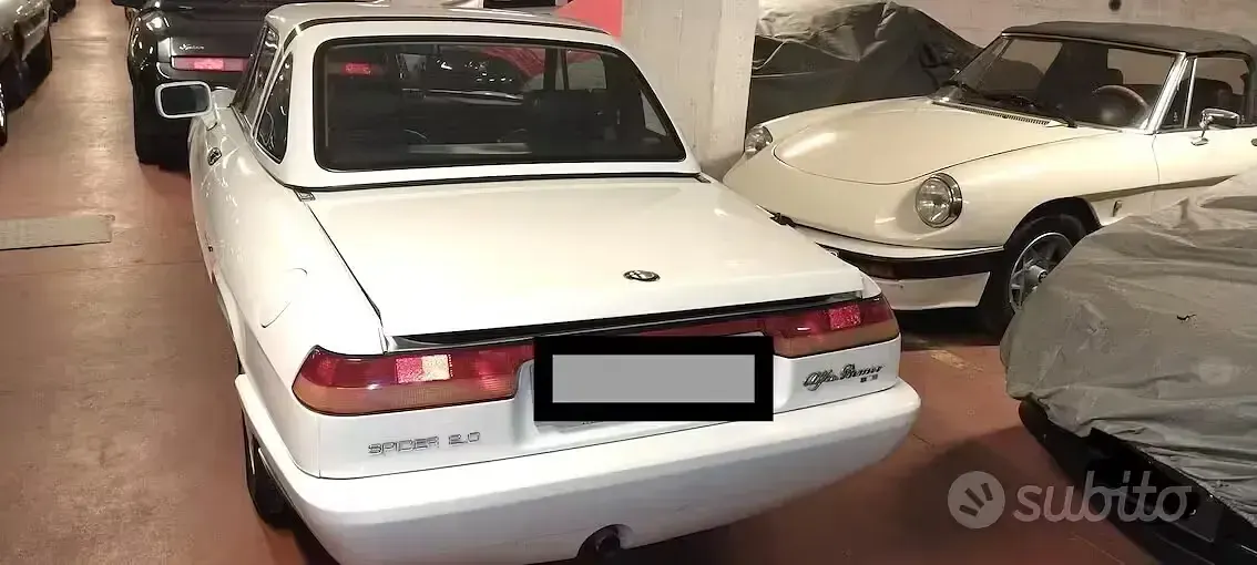 Usata Alfa Romeo Spider 117 CV (86 kW) 1992 Bianco Cabrio