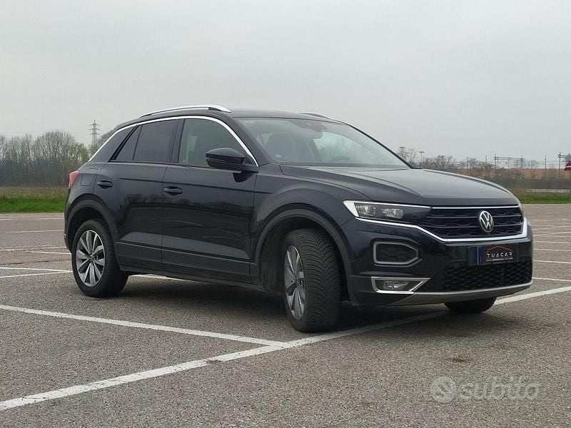 Usata VW T-Roc Business 150 CV (110 kW) 2021 Nero SUV