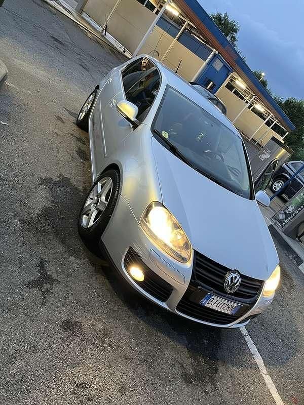 Usata 2008 VW Golf VI GT Tre volumi | 4800 € (Cara) - Immagine 1/4