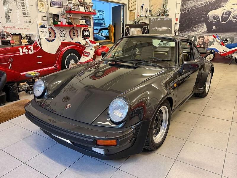 Usata Porsche 930 Turbo 300 CV (220 kW) 1981 Nero Coupé