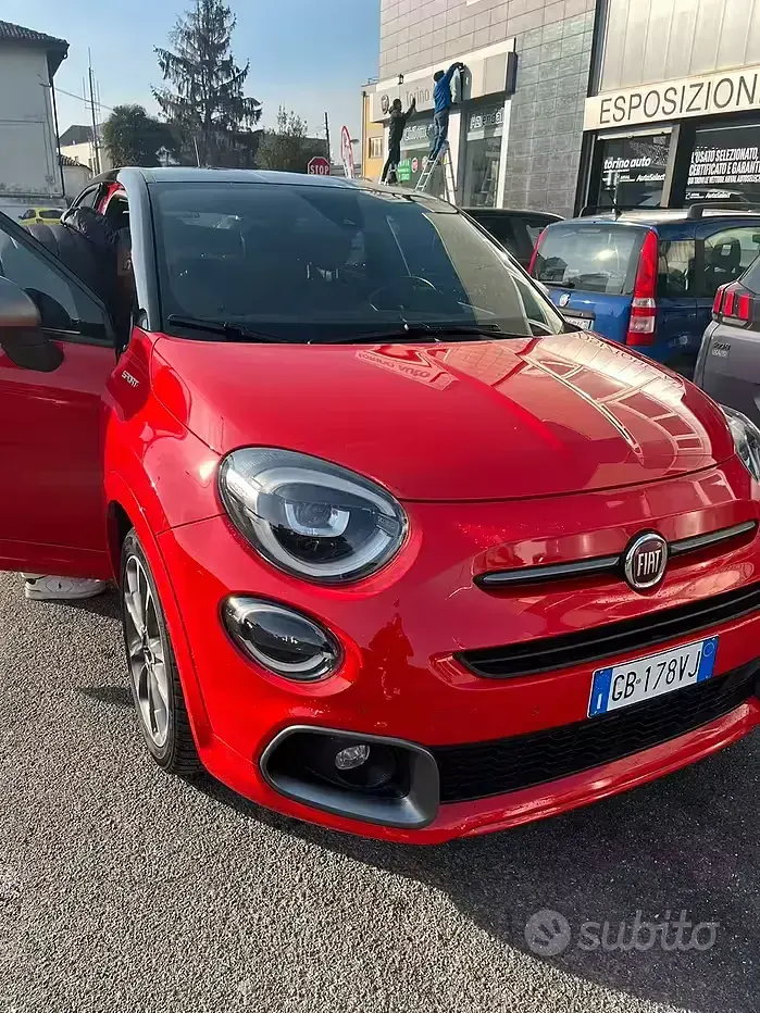 Usata Fiat 500 Sport 120 CV (88 kW) 2020 Rosso Station wagon