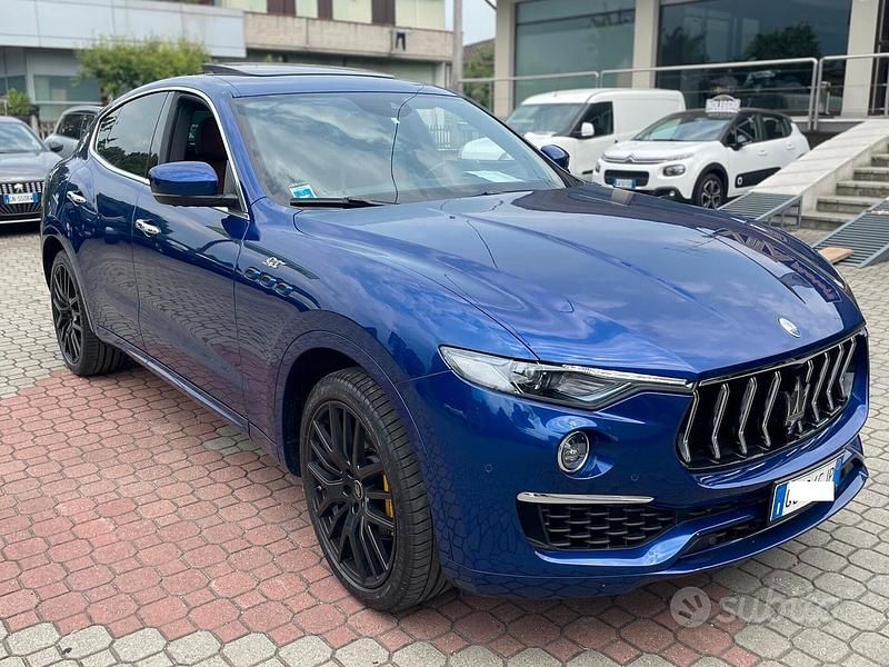 Usata Maserati Levante GT 330 CV (242 kW) 2022 Blu SUV