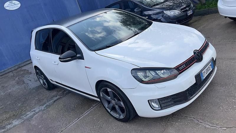 Usata VW Golf VI GTI 210 CV (154 kW) 2009 Bianco Utilitaria