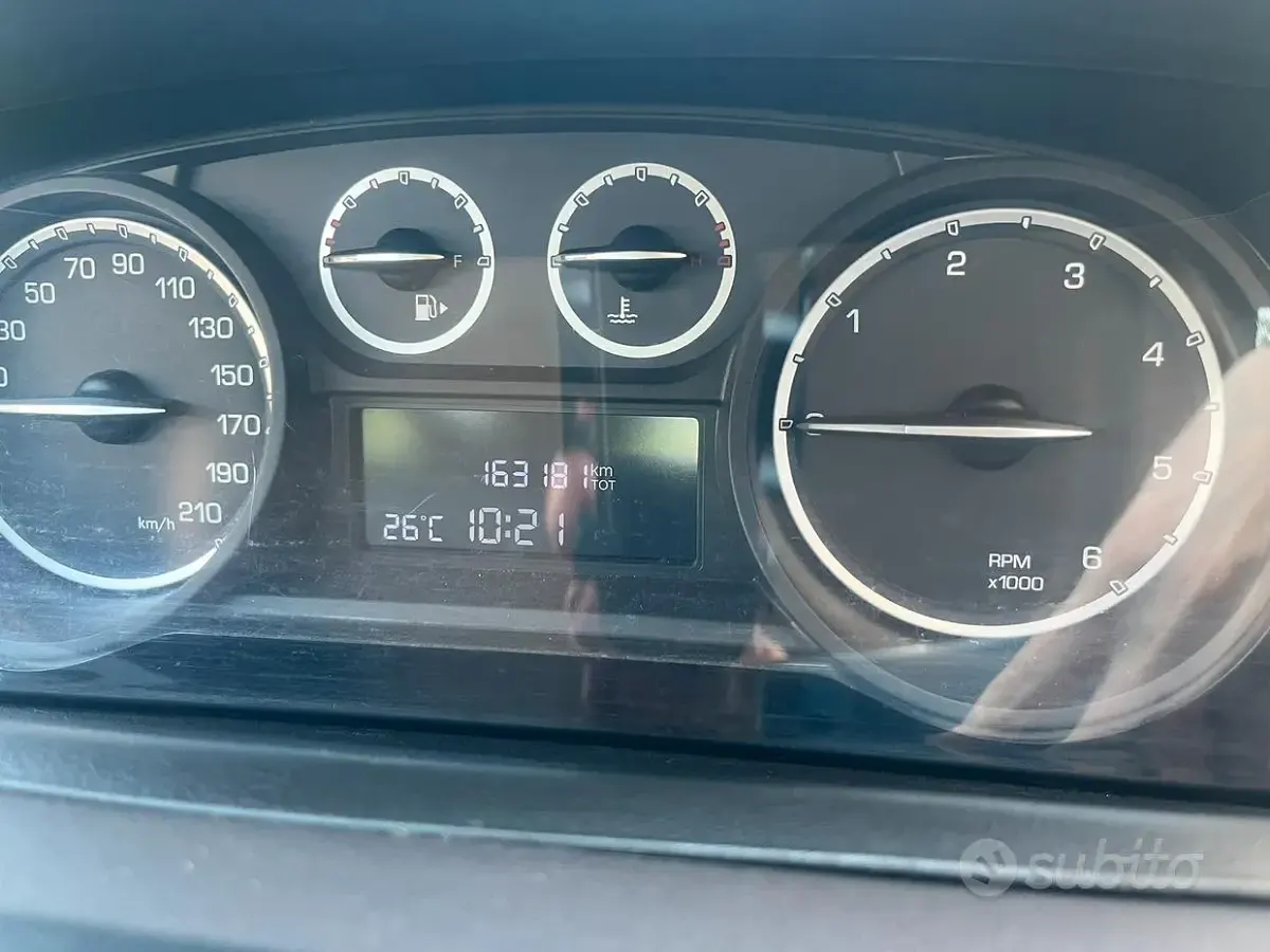 Usata Lancia Ypsilon Platinum 69 CV (50 kW) 2011 Utilitaria