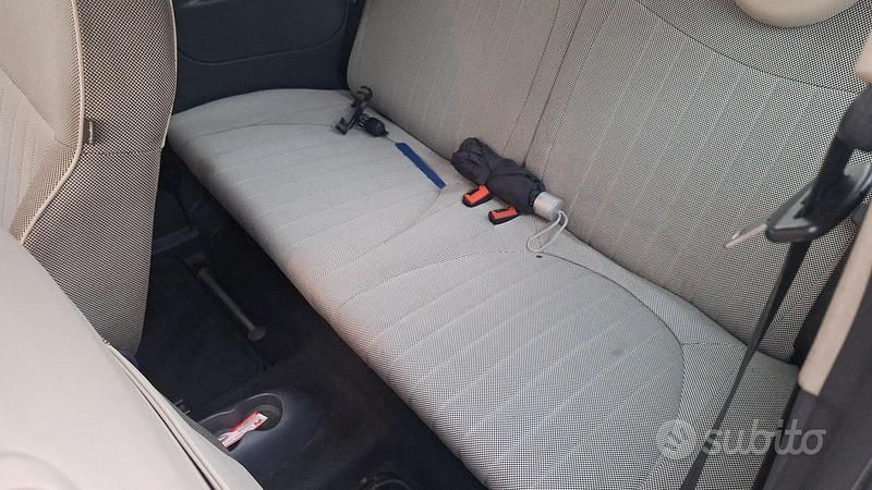 Usata Fiat 500 75 CV (55 kW) 2008 Bianco Utilitaria