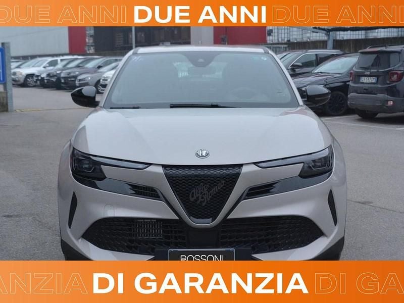 Usata Alfa Romeo Junior 145 CV (106 kW) 2025 SUV