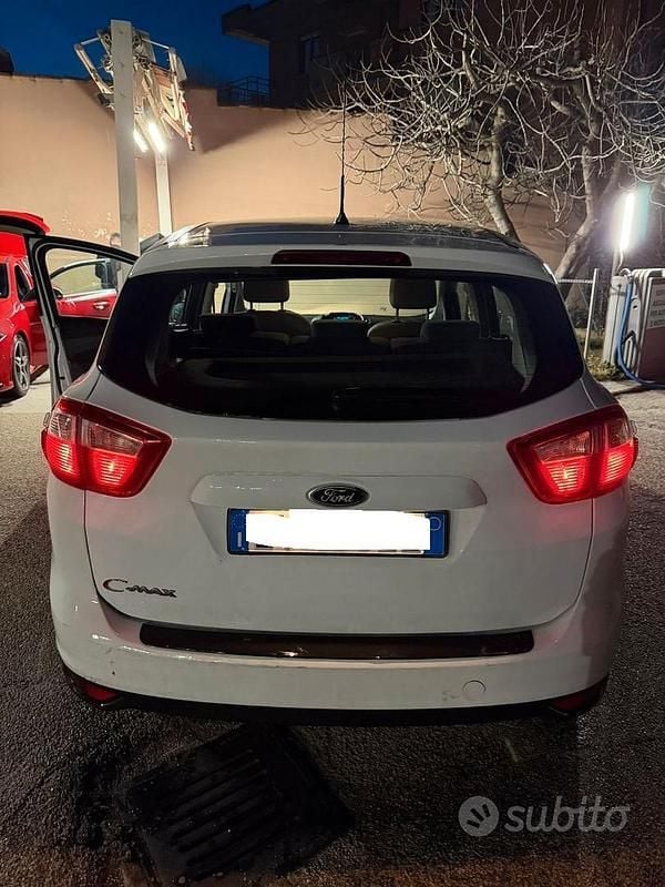 Usata Ford C-MAX 120 CV (88 kW) 2014 Bianco Monovolume