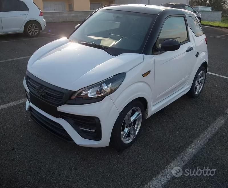 Usata Ligier JS50 2023 Bianco Utilitaria