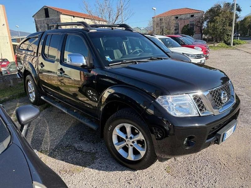 Usata Nissan Navara 190 CV (139 kW) 2013 Nero Pick-up