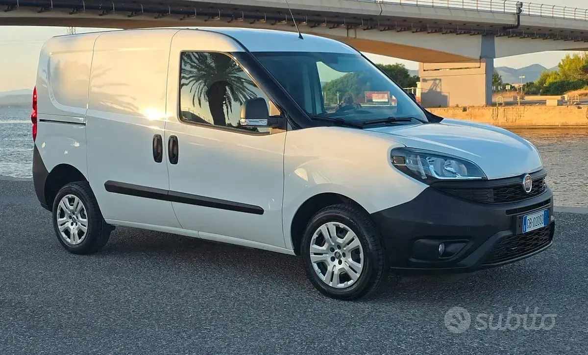 Usata Fiat Doblò 95 CV (69 kW) 2020