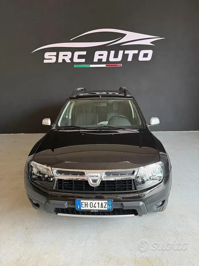 Usata Dacia Duster Lauréate 110 CV (80 kW) 2011 Nero SUV