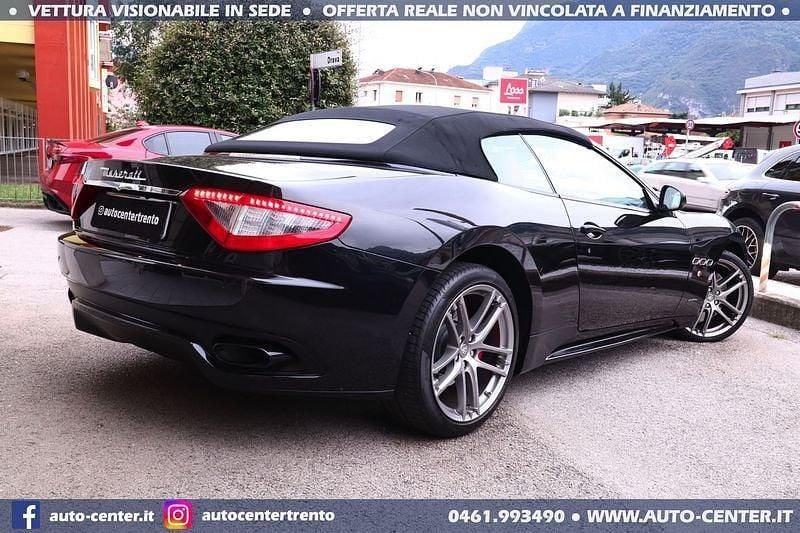 Usata Maserati GranCabrio 460 CV (338 kW) 2012 Nero Cabrio