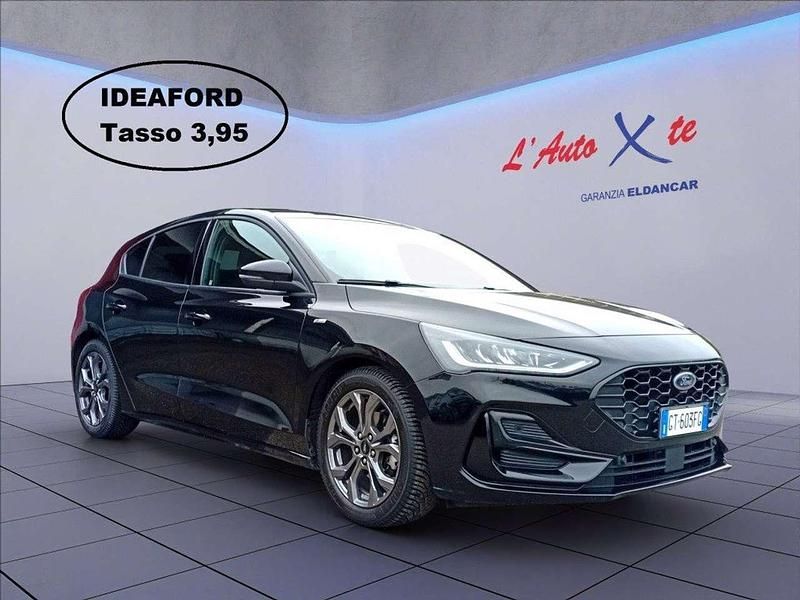 Usata Ford Focus ST-Line 125 CV (91 kW) 2024 Nero metallizzato Berlina