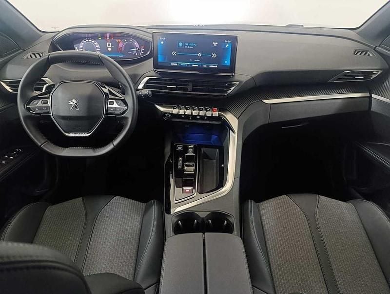 Usata Peugeot 3008 Allure 131 CV (96 kW) 2024 Grigio SUV