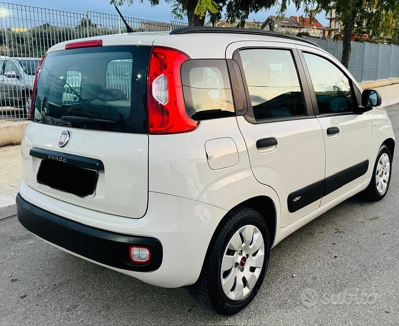 Usata Fiat Panda Easy 69 CV (50 kW) 2014 Beige Utilitaria
