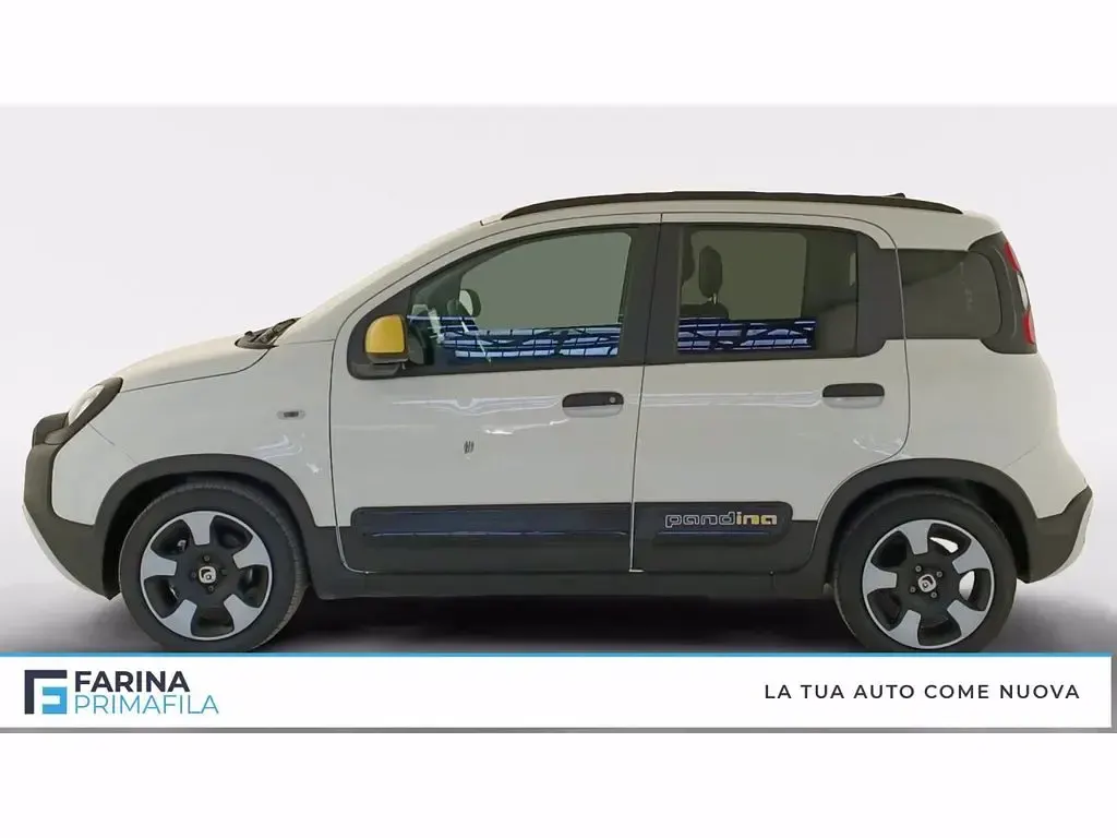 Usata Fiat Panda Cross Cross 69 CV (50 kW) 2025 Bianco divino Utilitaria