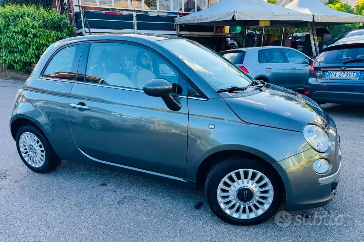 Begagnad Fiat 500 69 HK (50 kW) 2014 Grå Sedan