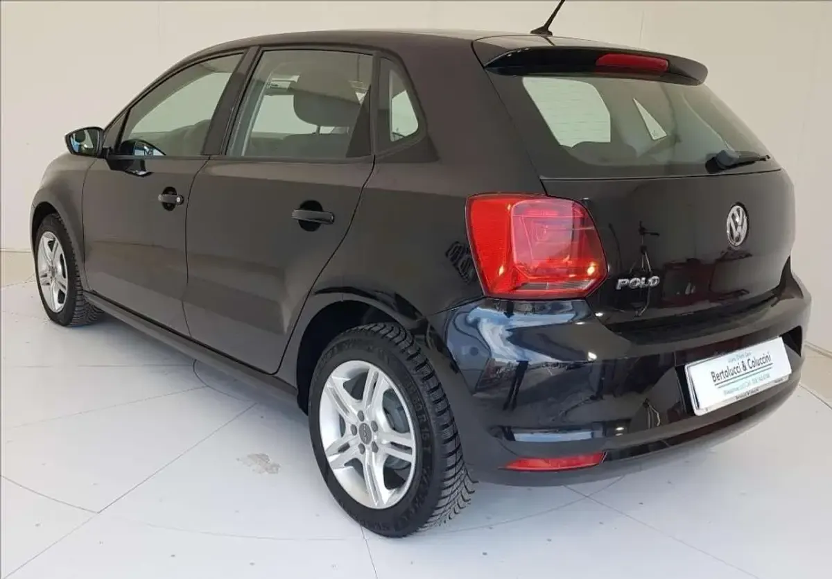 Usata VW Polo Trendline 60 CV (44 kW) 2016 Nero metallizzato Berlina