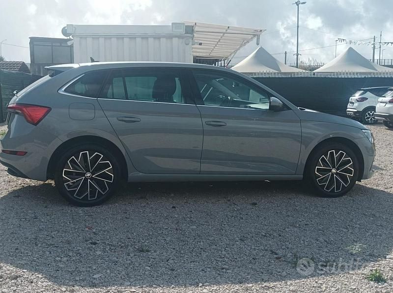 Usata Skoda Scala Style 115 CV (84 kW) 2019 Grigio Utilitaria