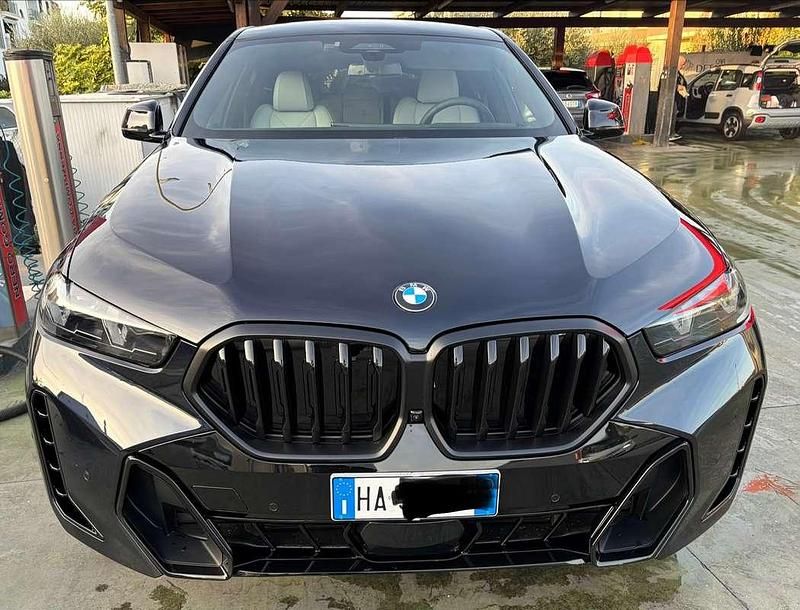 Usata BMW X6 M Sport 298 CV (219 kW) 2025 SUV