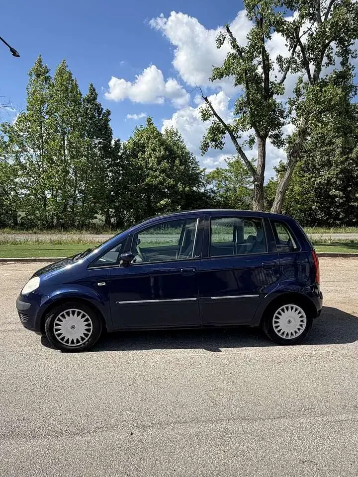 Usata Lancia Musa 95 CV (69 kW) 2007 Other Monovolume