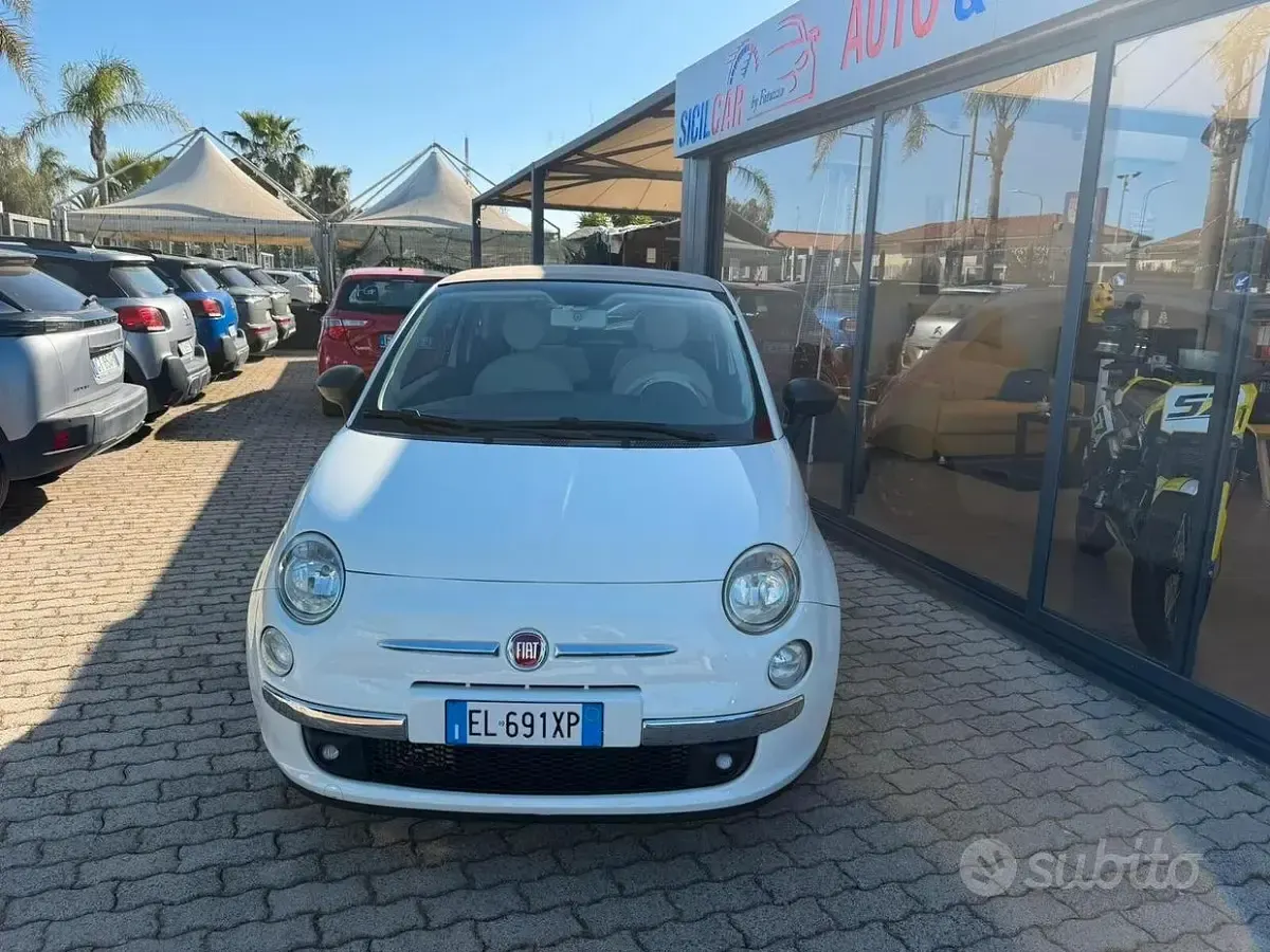 Usata Fiat 500C Lounge 85 CV (62 kW) 2012 Bianco Cabrio