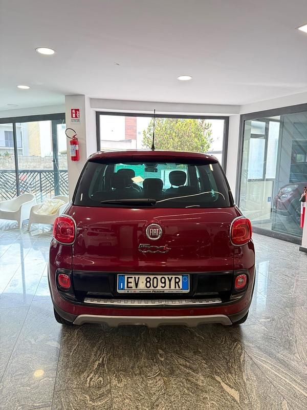 Usata Fiat 500L Trekking 85 CV (62 kW) 2014 Rosso Monovolume