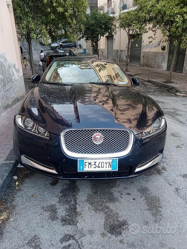 Usata 2014 Jaguar XF Tre volumi | 11.000 € (Buon prezzo) - Immagine 1/4
