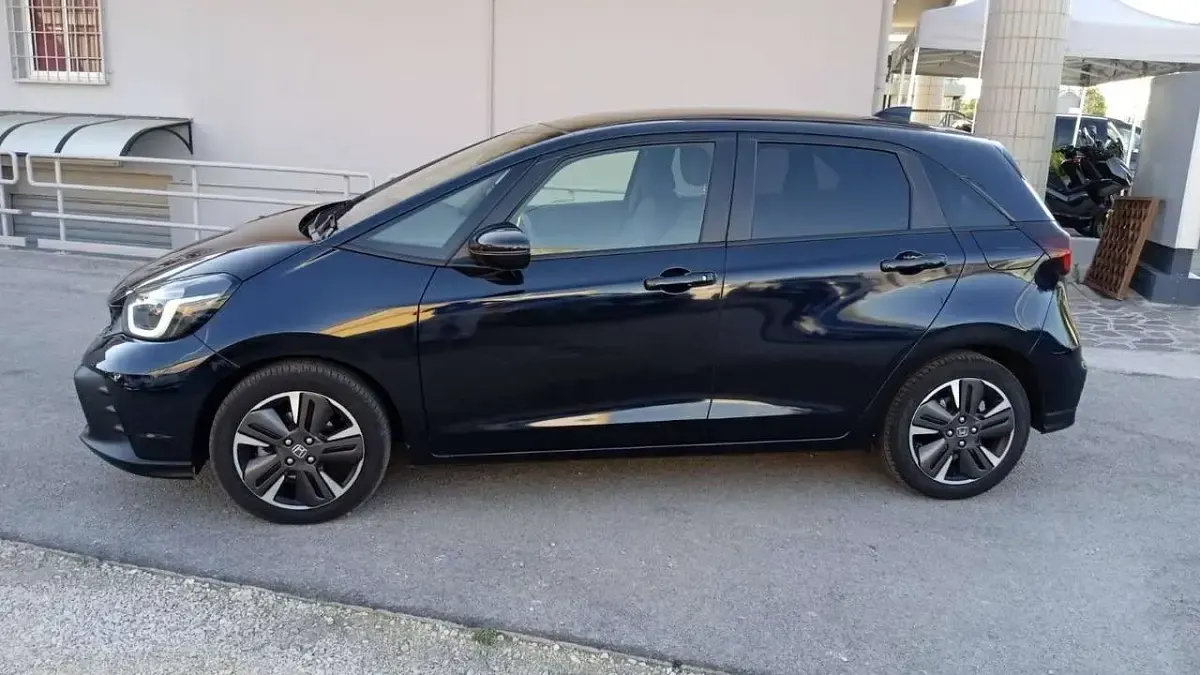 Usata Honda Jazz Advance 107 CV (78 kW) 2025 Midnight blue beam Utilitaria