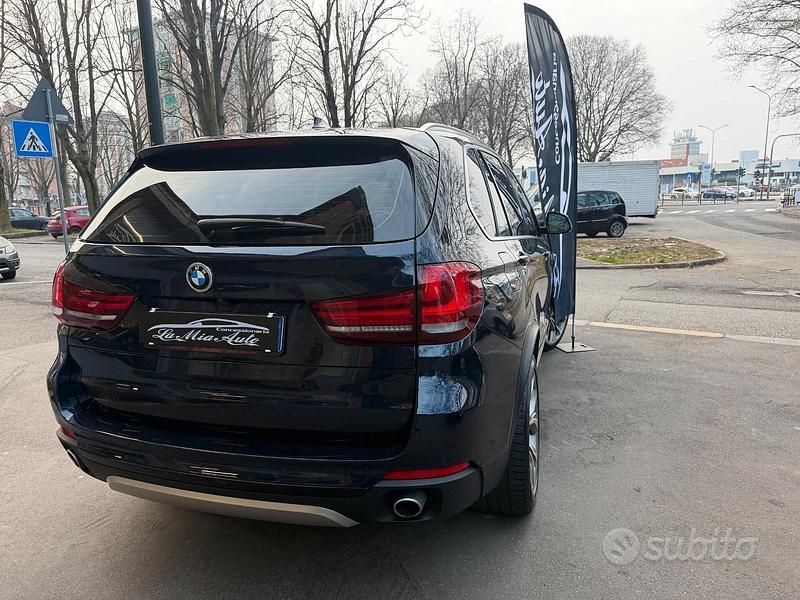 Usata BMW X5 Luxury Line 258 CV (189 kW) 2016 Blu SUV