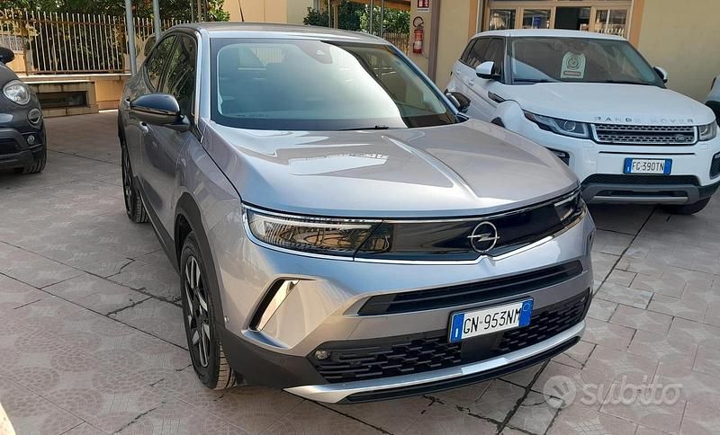 Usata Opel Mokka Elegance 110 CV (80 kW) 2023 Grigio SUV