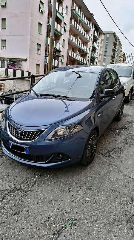 Usata Lancia Ypsilon Gold 69 CV (50 kW) 2022 Utilitaria