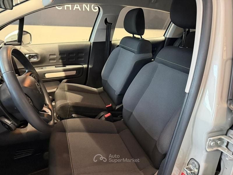 Usata Citroën C3 102 CV (75 kW) 2023 Beige Utilitaria