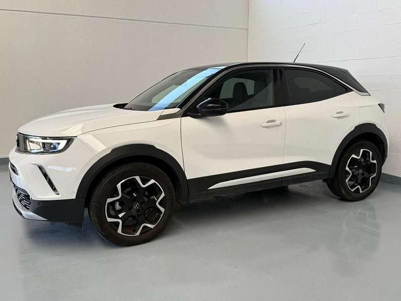 Usata Opel Mokka Ultimate 131 CV (96 kW) 2022 Bicolore tetto nero/bianco alp SUV