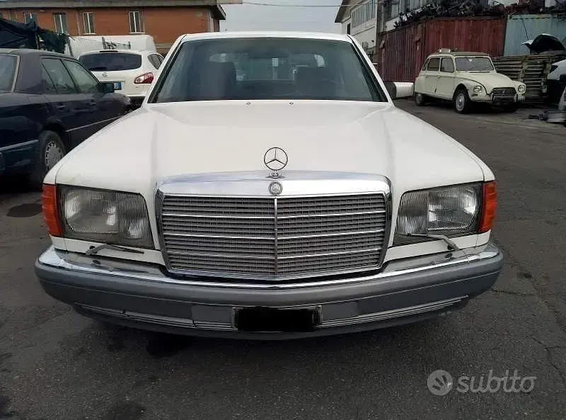 Usata Mercedes S280 SE 185 CV (136 kW) 1980 Bianco Berlina